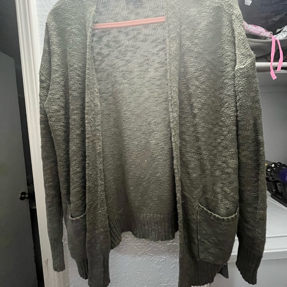 Women’s Green Sweater